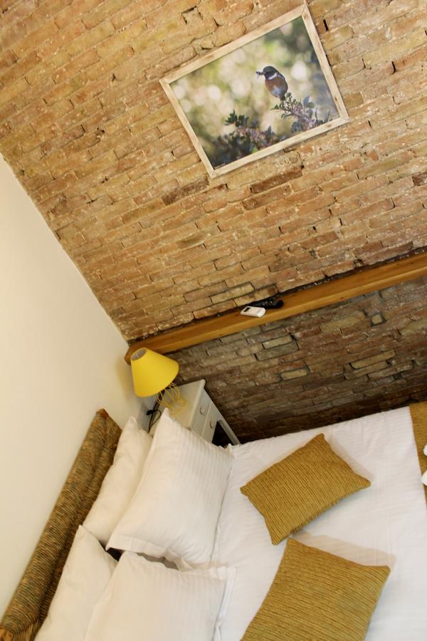 Pedieos Guest House Nikosia Bagian luar foto
